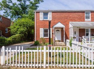 2418 S Oakland St, Arlington, VA 22206
