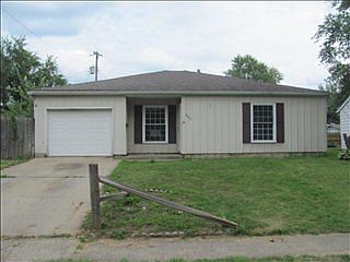 1st image of 2401 Manitoba Dr