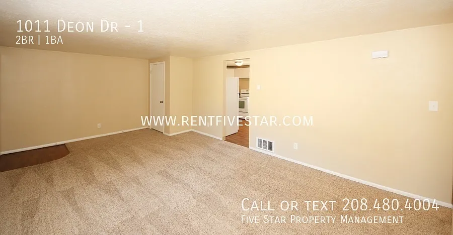 1011 Deon Dr — Photo 3