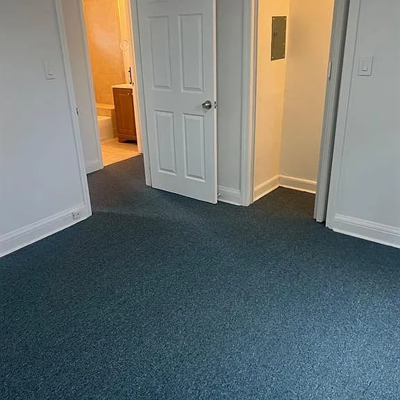 243 Augusta St — Photo 5