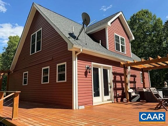 2nd image of 434 Shores Rd