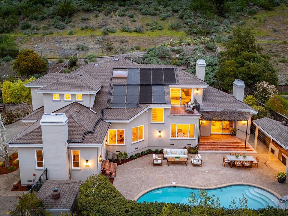 1st image of 63 Bay Way