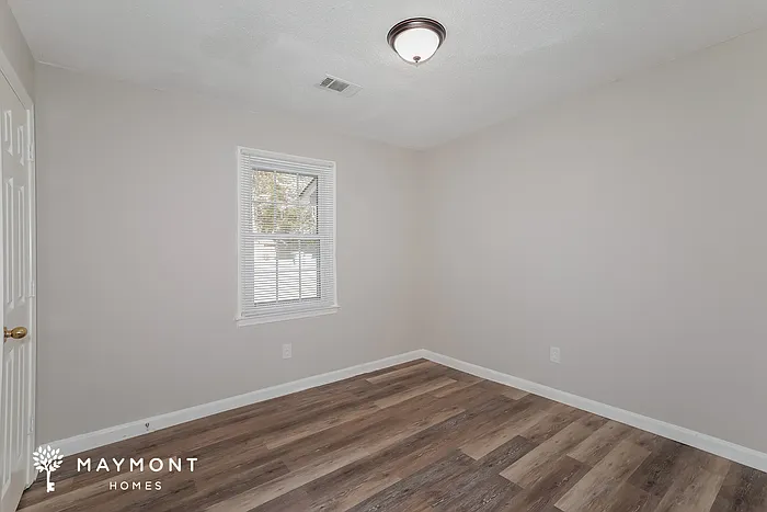 25 Tanglewood Ct — Photo 8