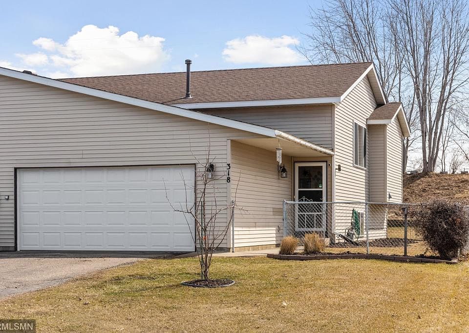 1st image of 318 Appleblossom Ln