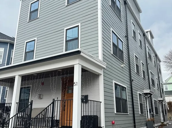 51 Oliver St #3, Somerville, MA 02145