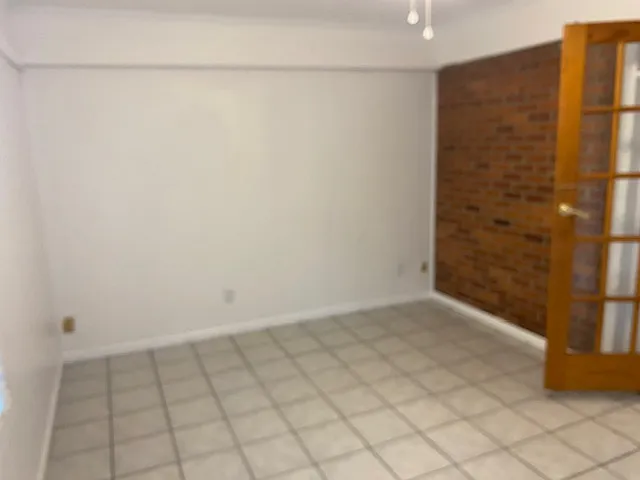 1003 Paul Dr — Photo 14