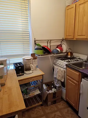 Rented by Allen Harris, LREB | media 20