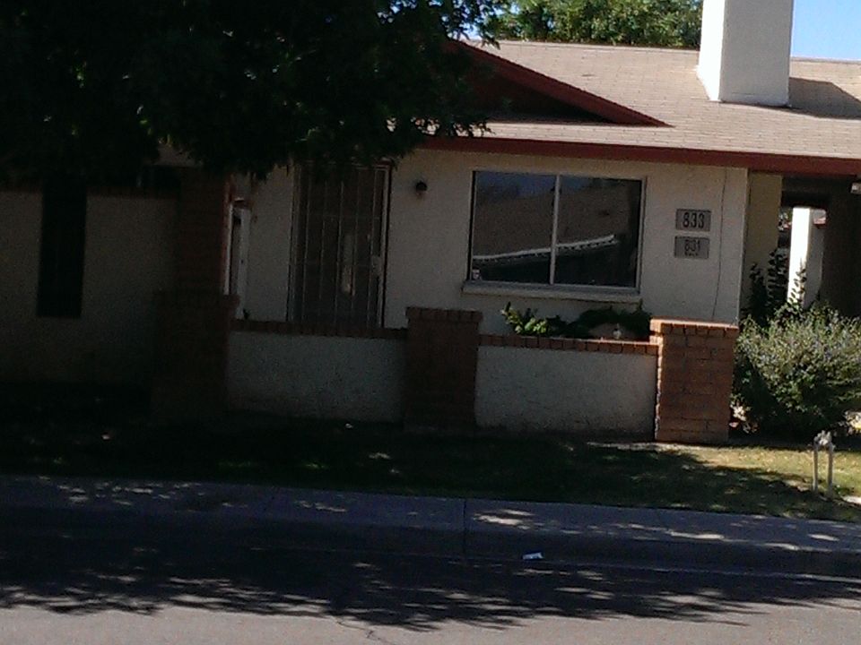 1st image of 833 W Laguna Dr