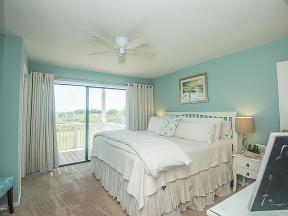 3rd image of 5 Cedar Reef Dr Unit D105