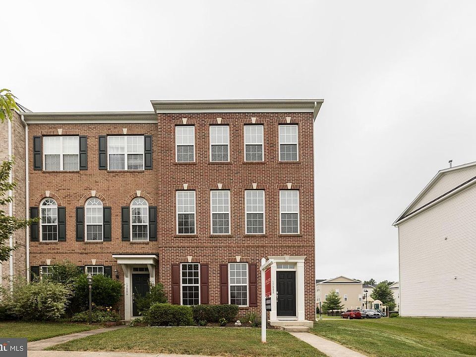 1st image of 15888 Mackenzie Manor Dr