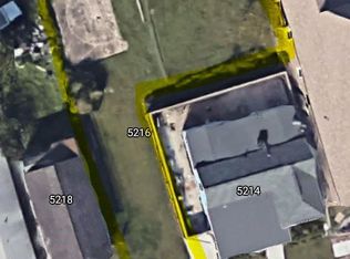 5214 Avenue L, Galveston, TX 77551