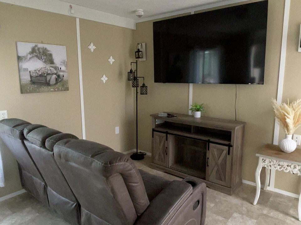 1st image of 37143 Avenue 16 #2