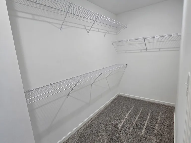 1601 Mount Rainer Dr — Photo 20