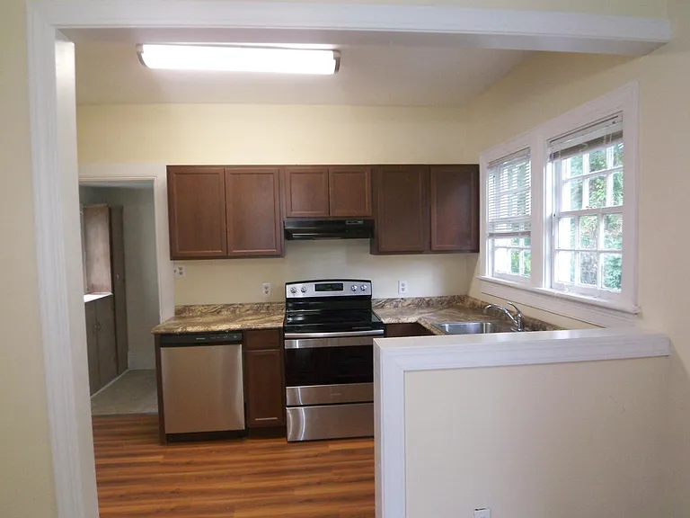 103 Rotary Ave — Photo 14