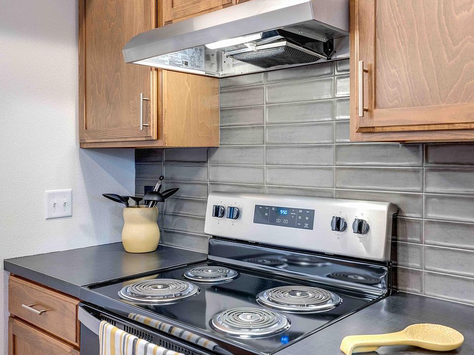 1X1 Kitchen View