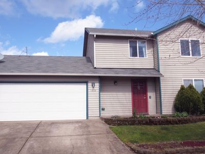 1272 Northgate Dr, Independence, OR, 97351