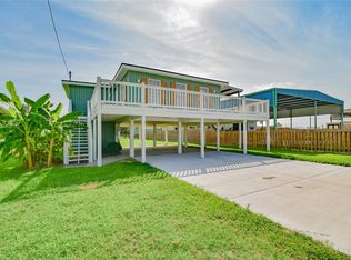 1032 N Selwyn Rd, Pt Bolivar, TX 77650