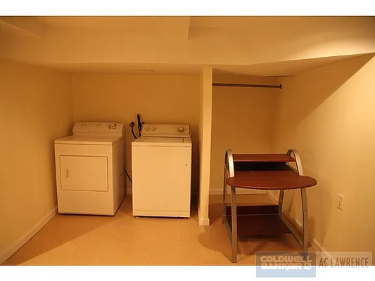 Rented by Aclawrence | media 16