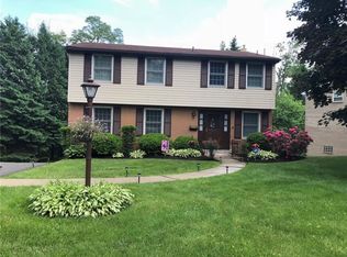 424 Franklin Heights Dr, Monroeville, PA