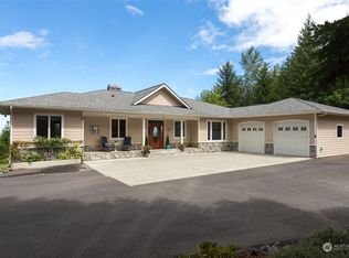 52 Dawn View Dr, Sequim, WA 98382