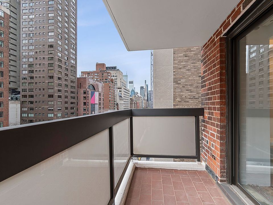 1st image of 750 Park Ave APT 8C