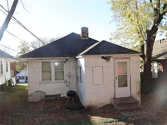 4th image of 4203 Olive St