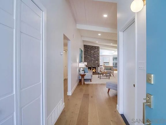3rd image of 3641 Leland St