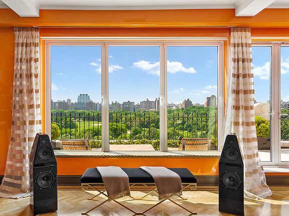 5th image of 1200 5th Ave #Penthouse B