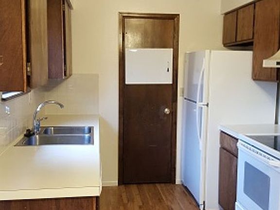 5th image of 1506 Yount St