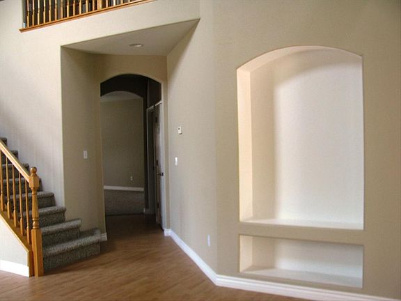 5th image of 8040 Kaeli Ct