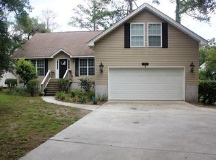 84 Stewart Ave, Saint Simons Island, GA 31522