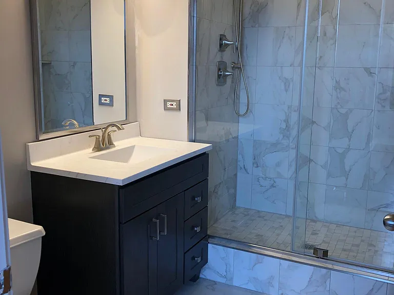Master bathroom with rain shower