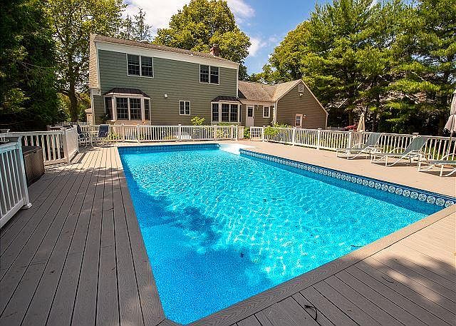 1st image of 34 Lockitt Dr