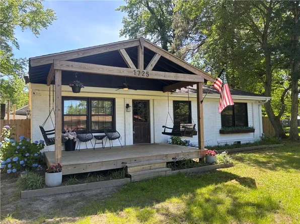 1725 Pike St, Suffolk, VA 23433