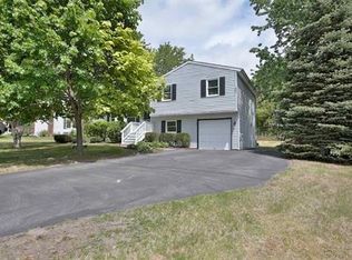 55 Cook Cir, Gansevoort, NY 12831