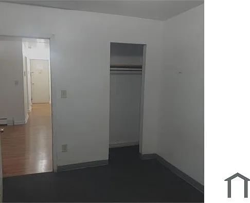 207 Bayview Ave — Photo 8