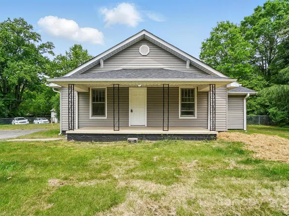 842 Murphy St, Kannapolis, NC 28081