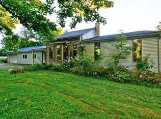 323 S Truhn Rd, Fowlerville, MI 48836