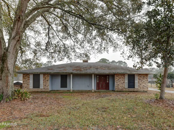 108 Leonard Dr, Lafayette, LA 70507