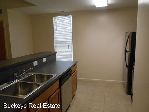 3rd image of 31 E Patterson Ave #4284545