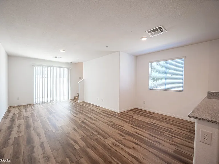 Dining area: Open dining area adjacent to the kitchen and living space.