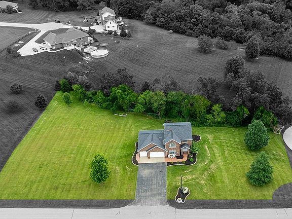 4th image of 15033 Abbey Wood Ct