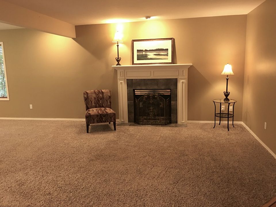 1st image of 9016 169th St E