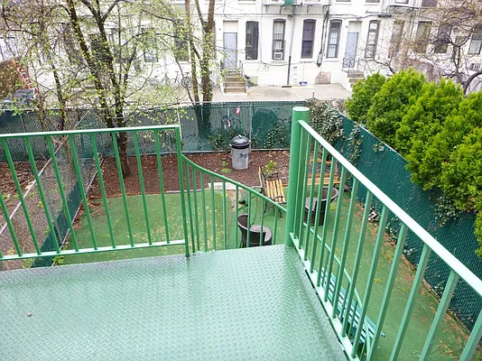 Rented by Bohemia Realty Group | media 16