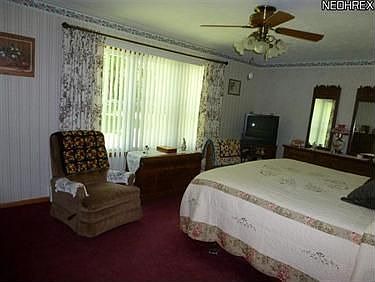 5th image of 17815 Burrows Rd