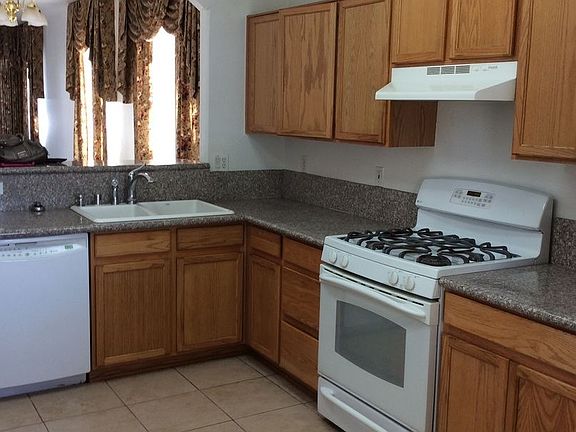 4th image of 2766 Cintoia Dr