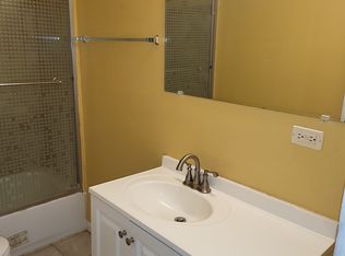 2151 W 21st St #2, Chicago, IL 60608