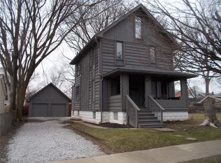 2236 24th St SW, Akron, OH 44314