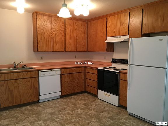2nd image of 903 96th St E