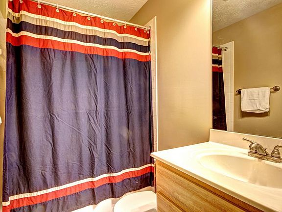 2nd image of 4410 Wisteria Landing Cir Unit 102
